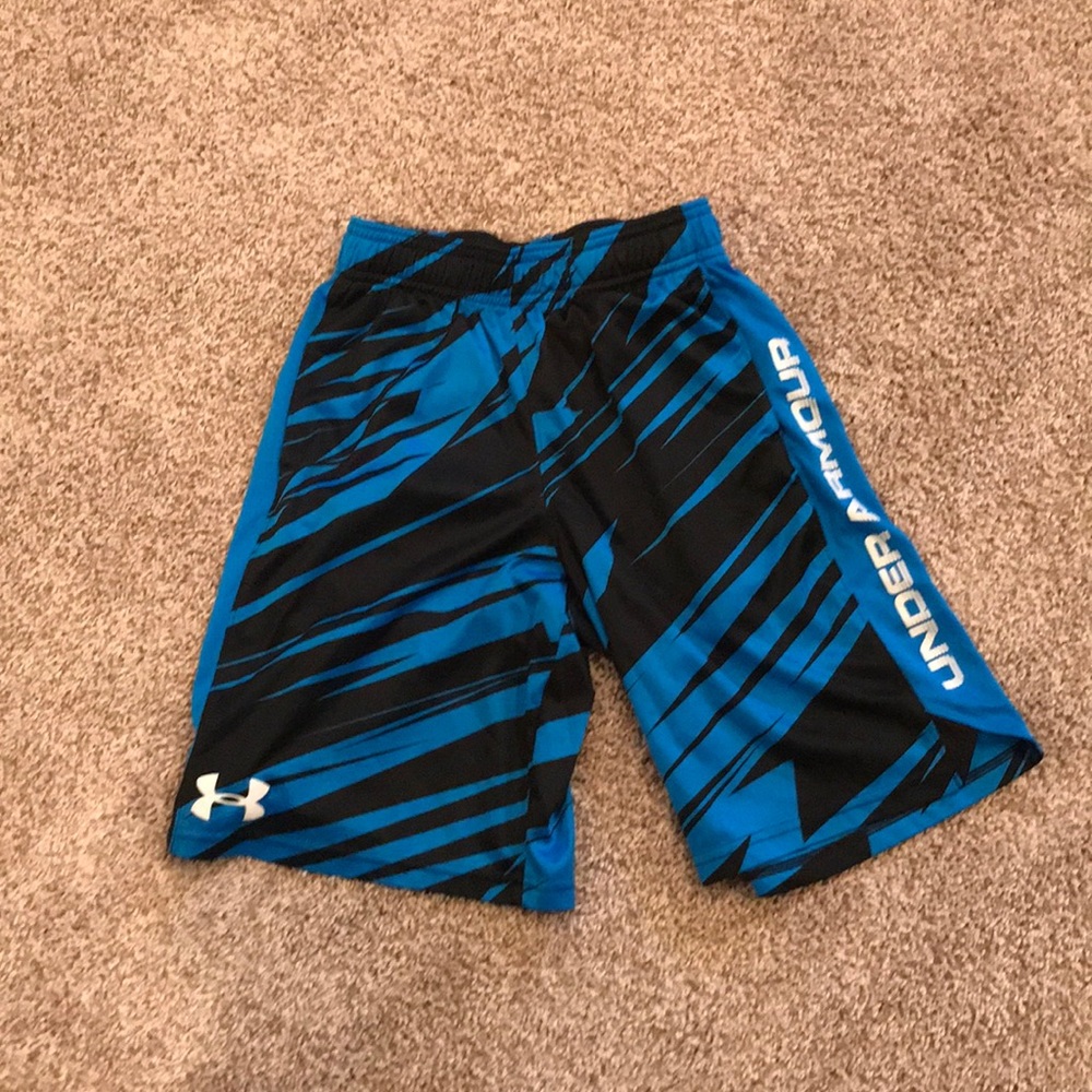 Boys Under Armour shorts